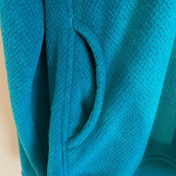 Blue Patagonia jacket - Picture 3 of 6